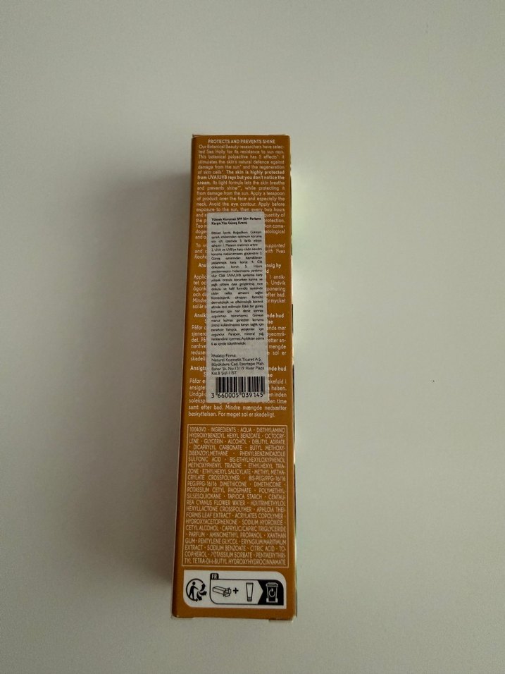 Yves Rocher Solaire Yüz Bakımı güneş kremi  SPF 50+ - Görsel 3