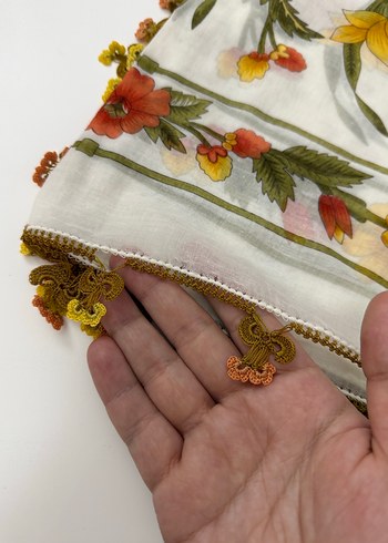 Çiçek Desenli Dantel Kenarlı Bohem Kadın tülbent - Görsel 2