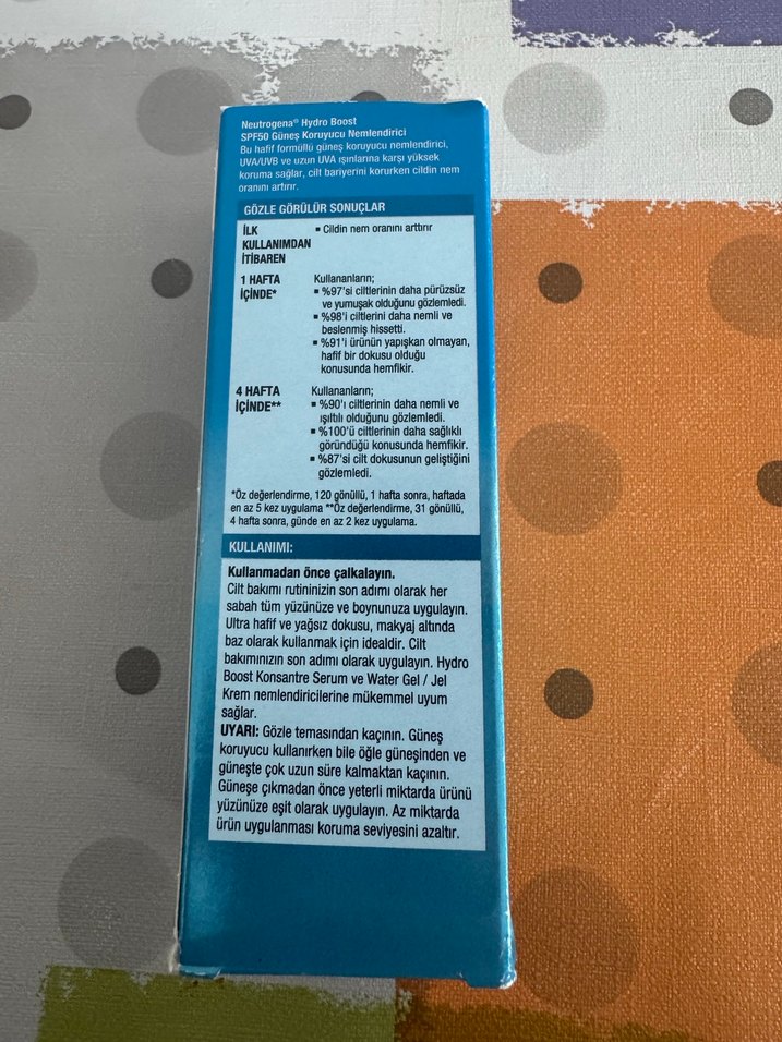 Neutrogena Hydro Boost SPF 50 Güneş Koruyucu Nemlendirici 50 ml - Görsel 3