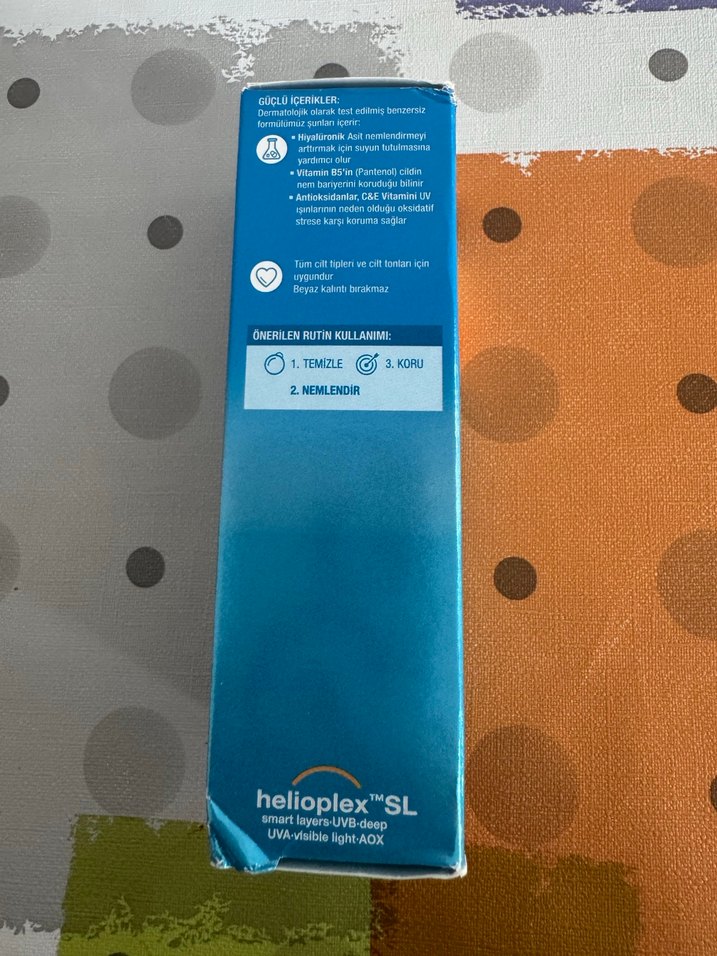 Neutrogena Hydro Boost SPF 50 Güneş Koruyucu Nemlendirici 50 ml - Görsel 4