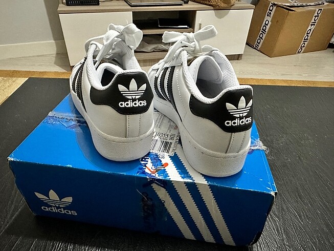 38,5 Beden Adidas Süperstar Platform Taban