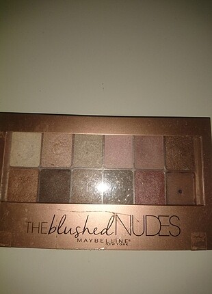 Maybelline New York The Blushed Nudes Far Paleti