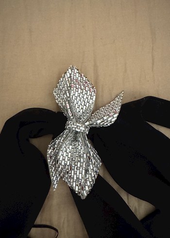 Zara parlak taşlı fiyonklu siyah body bluz,etiketli,orjinaldır - Görsel 5