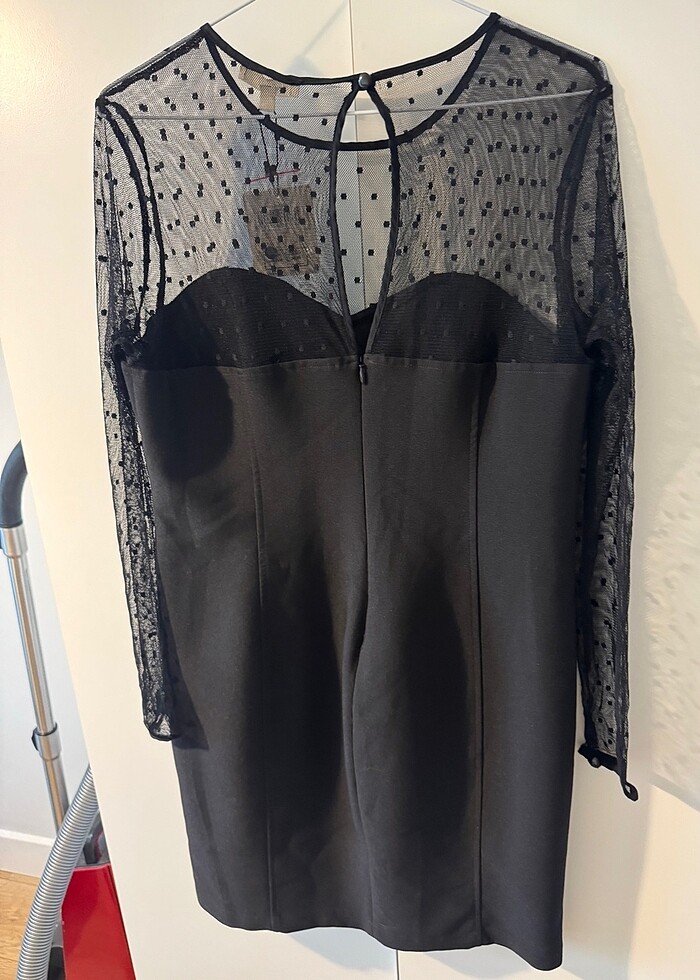 Koton siyah yarı tüllü elbise,etiketlidir,hiç giyilmedi ve sorun - Görsel 3