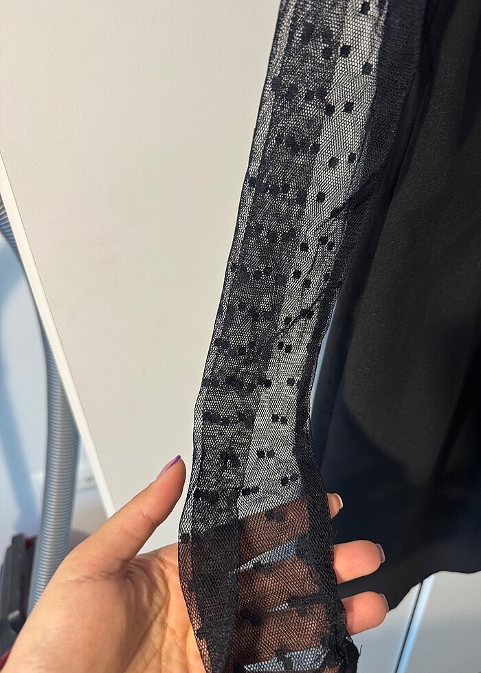 Koton siyah yarı tüllü elbise,etiketlidir,hiç giyilmedi ve sorun - Görsel 4