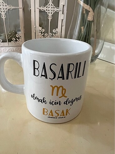 Beden beyaz Renk Bardak Başak Burcu