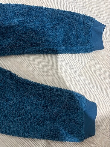 LC Waikiki 4-5 yaş alt üst yumoş takım