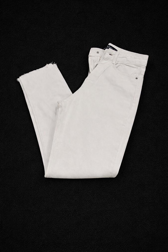 Beyaz Midi Boy Düz Kesim Kadın Kot Pantolon - Görsel 2