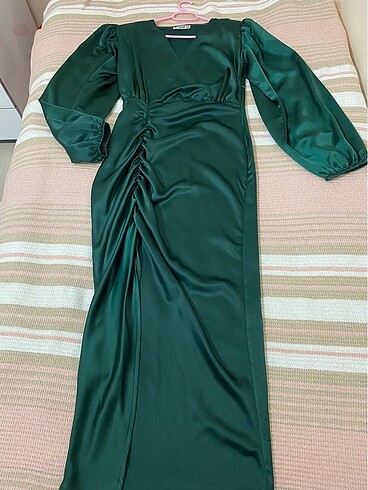 Saten elbise - Görsel 2