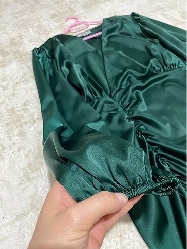 Saten elbise - Görsel 5