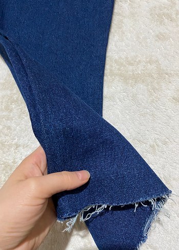 Kadın Lacivert Bol Kesim Midi Kot Pantolon - Görsel 3