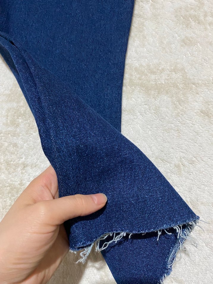 Kadın Lacivert Bol Kesim Midi Kot Pantolon - Görsel 3