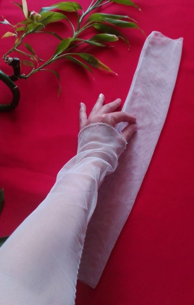 Beyaz Transparan Kadın Eldiveni - Görsel 3