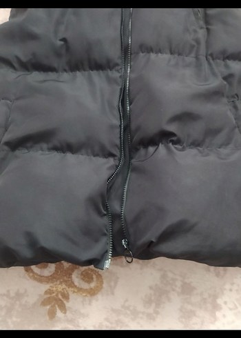 Siyah Kapüşonlu Kadın Yelek - Görsel 5