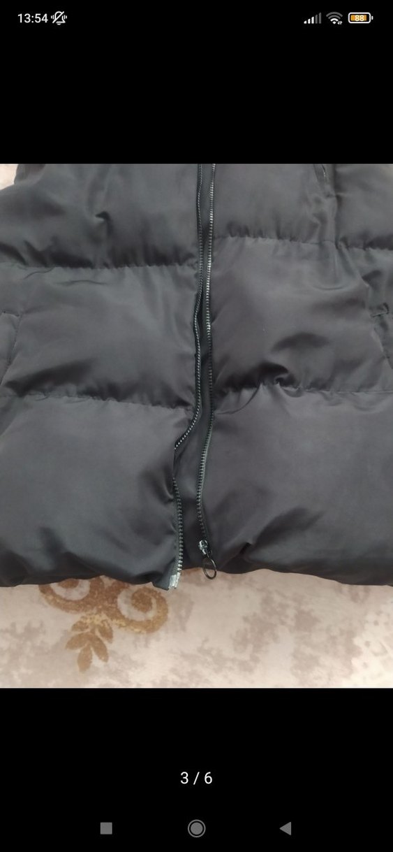 Siyah Kapüşonlu Kadın Yelek - Görsel 5