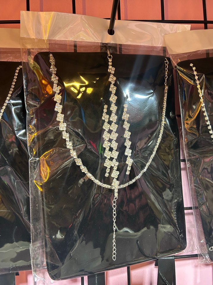 Uzun Altın Renkli Boncuklu Yıldız Kolye - Görsel 3