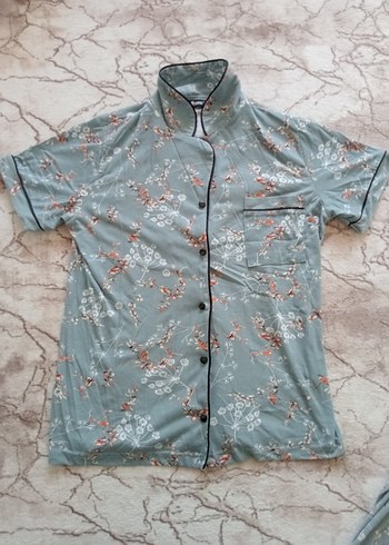 Çiçek Desenli Kadın Pijama Takımı - Görsel 2