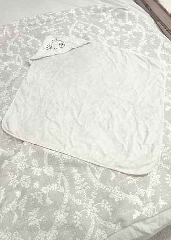 Kapüşonlu Beyaz Bebek Banyo Havlusu - Görsel 7