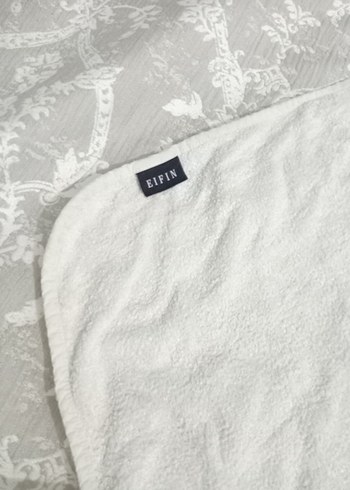 Kapüşonlu Beyaz Bebek Banyo Havlusu - Görsel 12