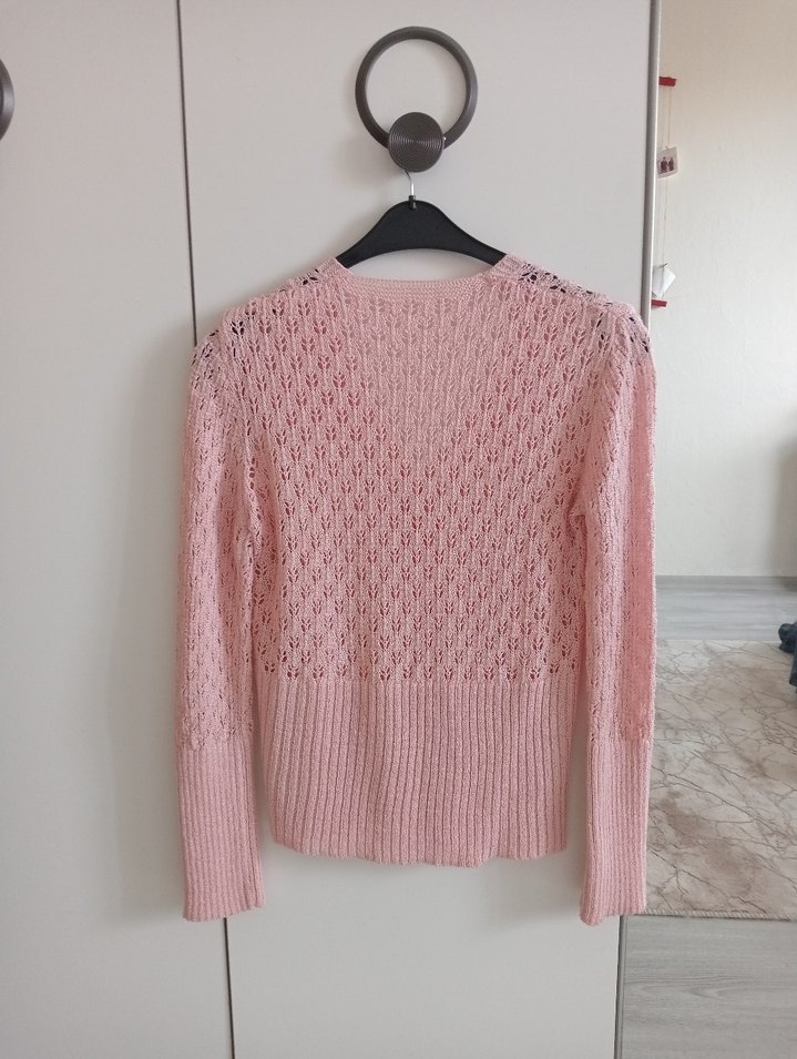 Pembe V Yaka Örgü Hırka - Görsel 3