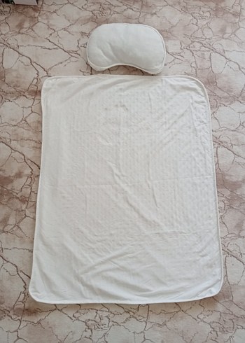 Nohut Desenli Bebek Battaniyesi, Yastık ve Minder Seti - Görsel 4