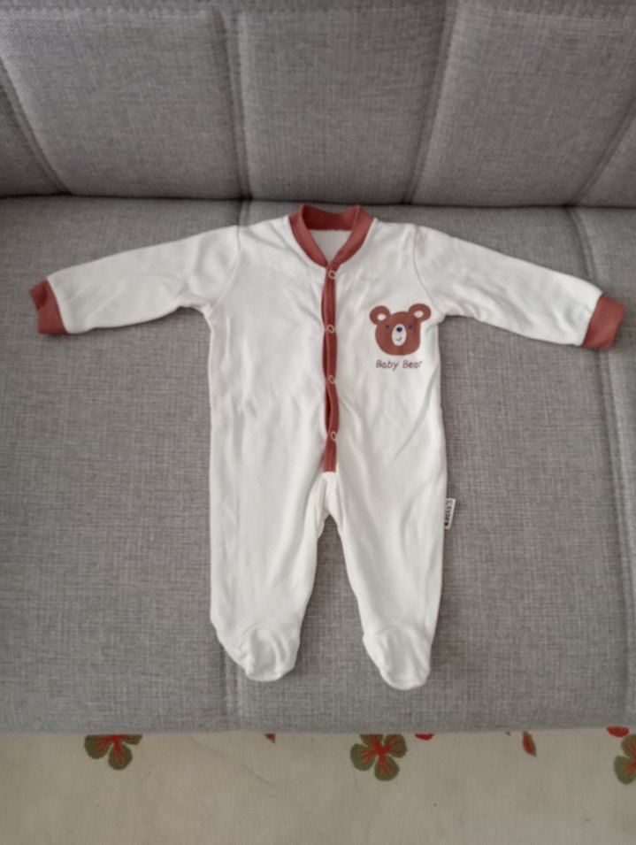 Uzun Kollu Beyaz Bebek Tulum - Görsel 2