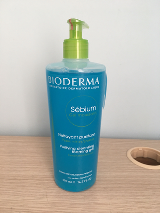 Bioderma yağlı ciltler için yüz yıkama jeli