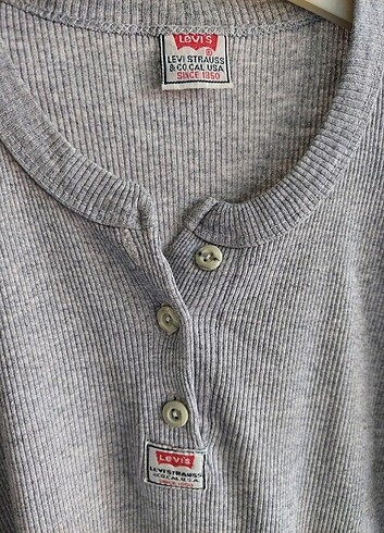 Levi's Kadın yarım kollu tişört 