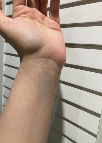 Femme Fatale Shimmer Vücut Spreyi - Görsel 4