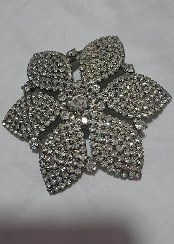 Payetli Gri Vintage Çiçek Broş