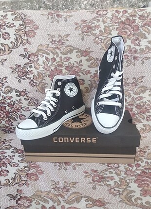 Orijinal kutulu barkodlu converse 