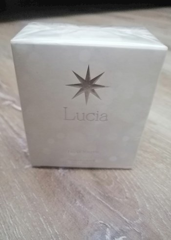Lucia Kadın Parfümü