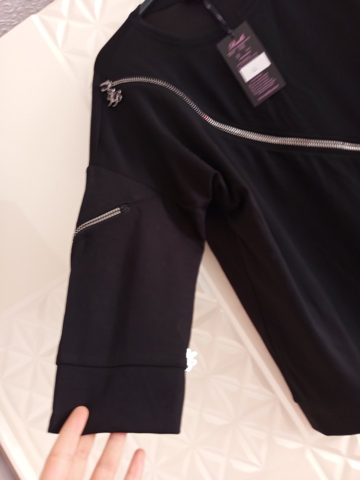 Fermuarlı Siyah sıfır bluz - Görsel 3