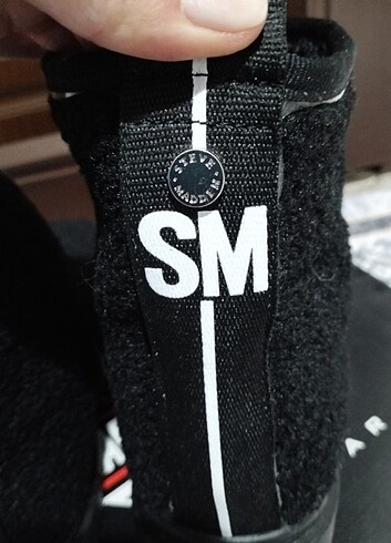 38 Beden steve madden bot kalıp 37 ama bol geldi bana 38 numaraya daha iy