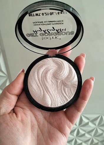 Diğer technic gorgeous highligter