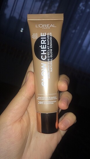 Loreal Paris glow cherıe