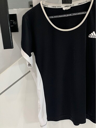 m Beden Orjinal Adidas M beden