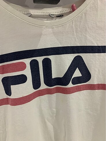 9 Yaş Beden beyaz Renk Fila 8-9 yaş etiketi kesil