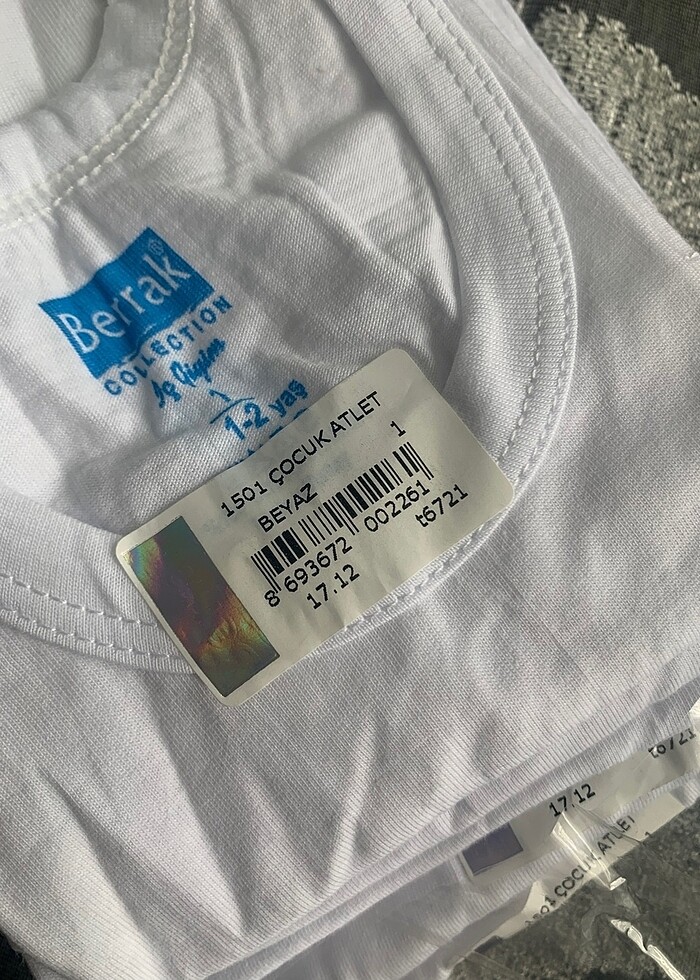 Berrak marka 1 numara atlet - Görsel 2