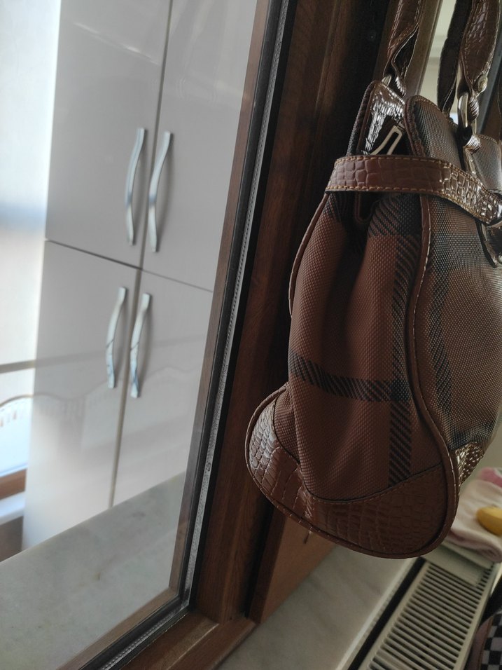 Kahverengi Kareli Deri Kadın Çanta - Görsel 4