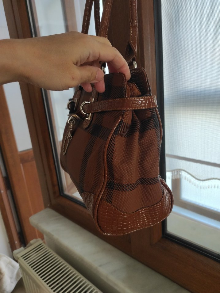 Kahverengi Kareli Deri Kadın Çanta - Görsel 3