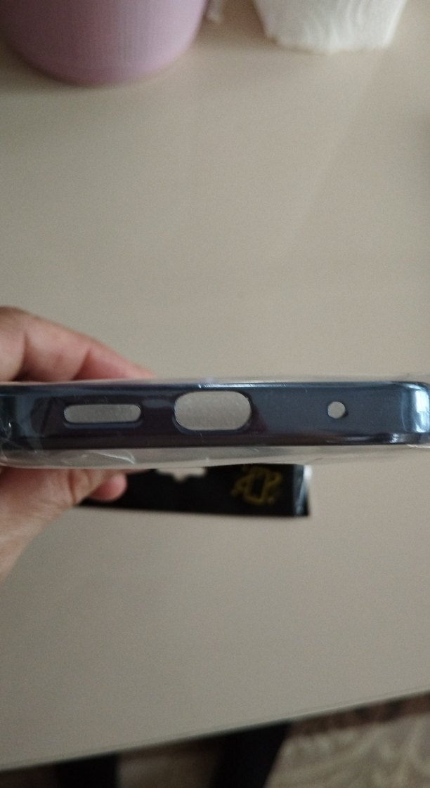 Şeffaf Gri Telefon Kılıfı - Görsel 5