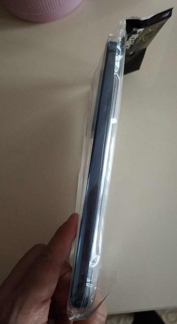 Şeffaf Gri Telefon Kılıfı - Görsel 4