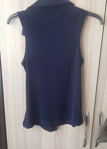 xl Beden V Yaka Drapeli Kolsuz Mini Bluz