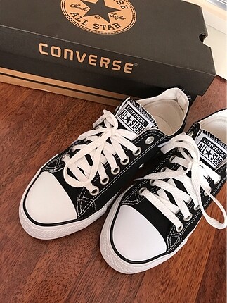 Siyah converse