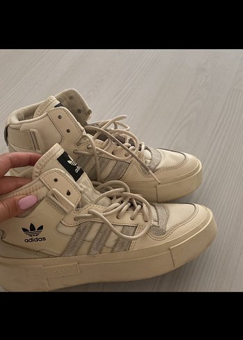 Adidas Adidas Bej Bağcıklı Kadın Spor Ayakkabı