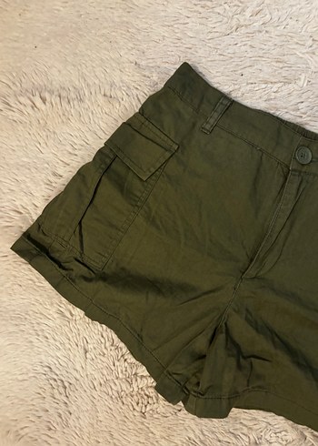 Kemerli Haki Kadın Mini Şort - Görsel 2