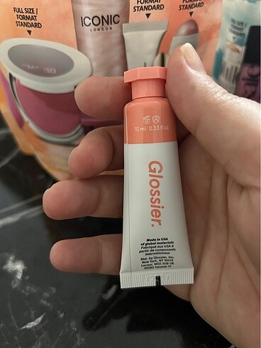 Glossier allık