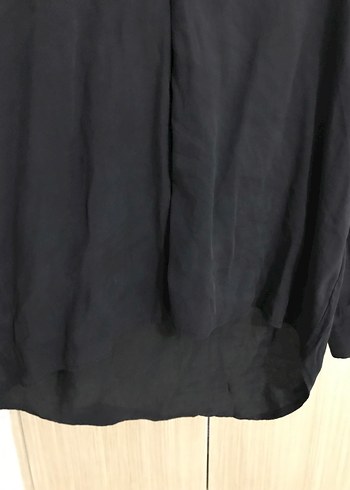 Siyah V Yaka Kadın Gömlek - Görsel 5