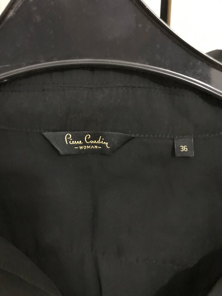 Siyah V Yaka Kadın Gömlek - Görsel 4